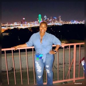 Meet your Posher, Brenetta